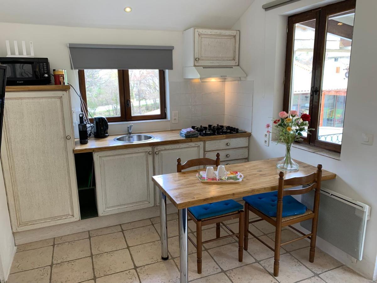 Maison Castellane Chambre D'Hotes B&B ภายนอก รูปภาพ