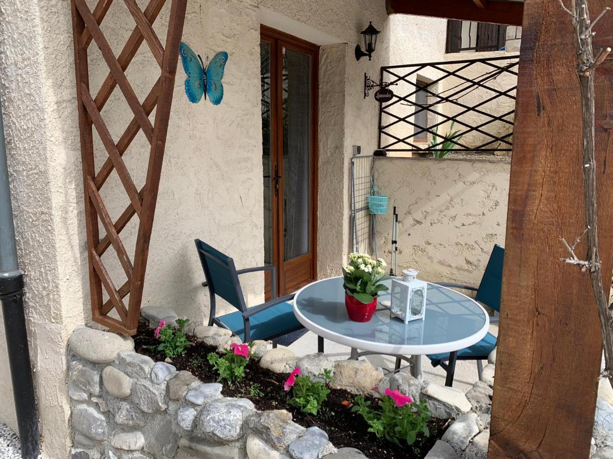 Maison Castellane Chambre D'Hotes B&B ภายนอก รูปภาพ