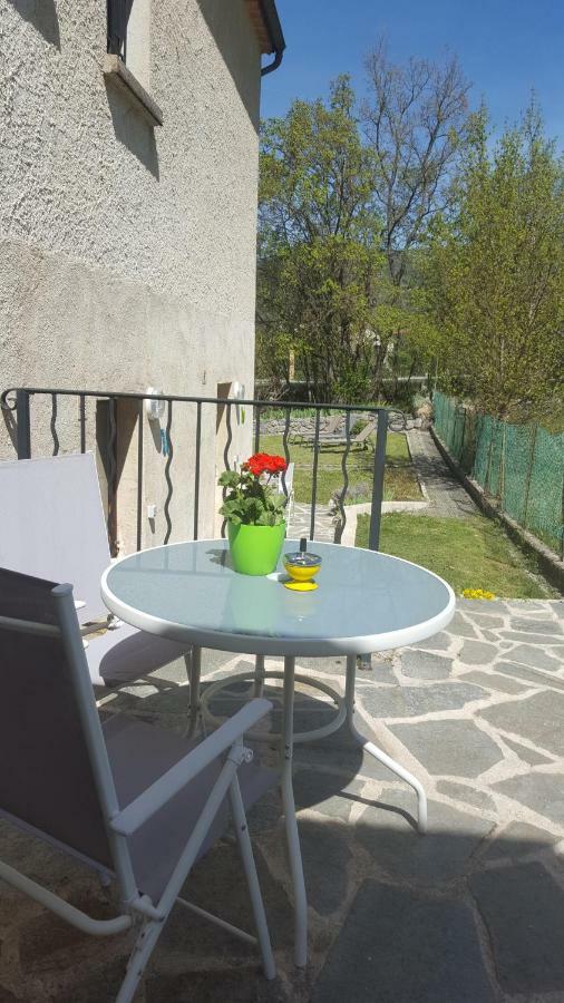Maison Castellane Chambre D'Hotes B&B ภายนอก รูปภาพ